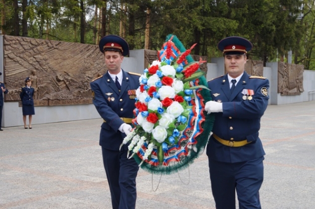 Иерей Алексий Елисеев поздравил молодых сотрудников ГУФСИН с принятием присяги